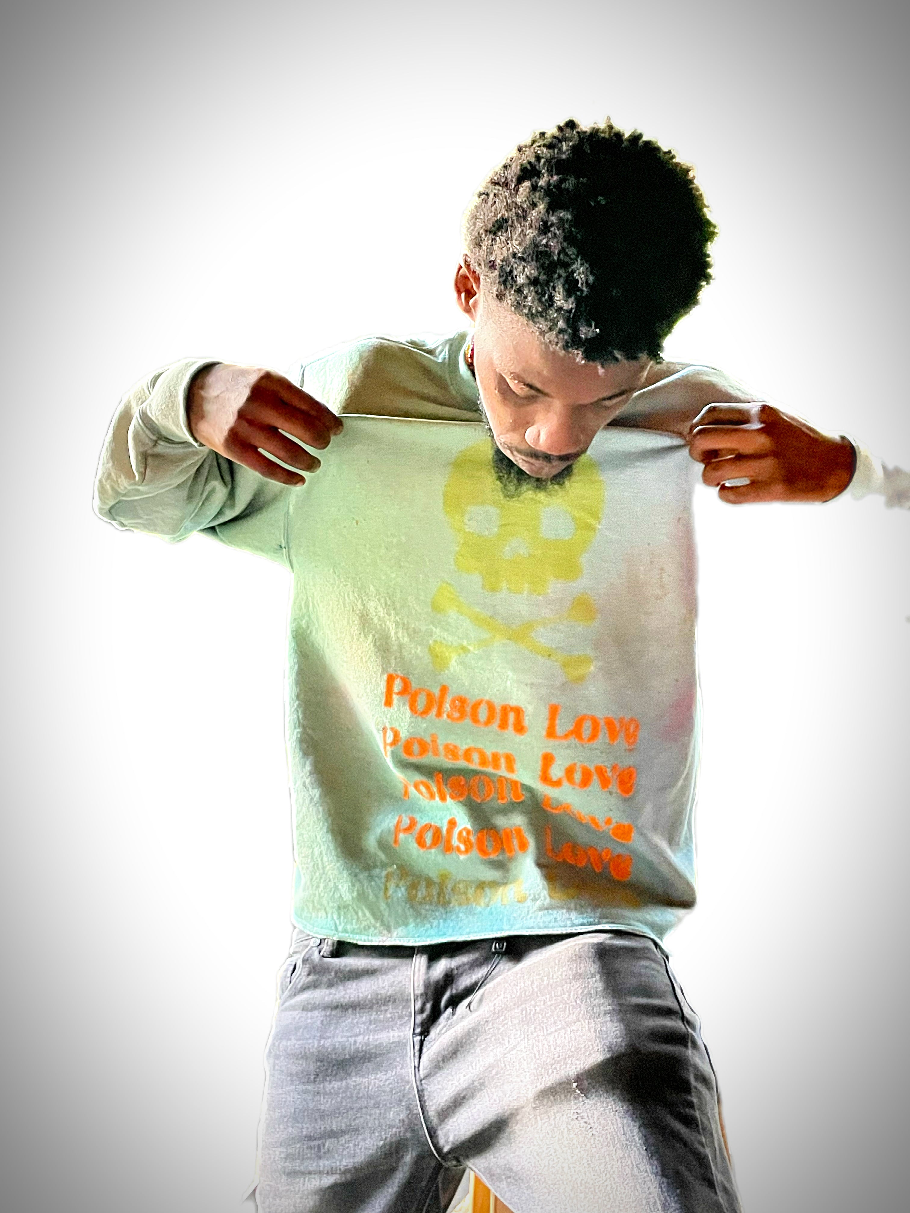 Poison Love, Yellow Skull Green Space Pull Over Cropped