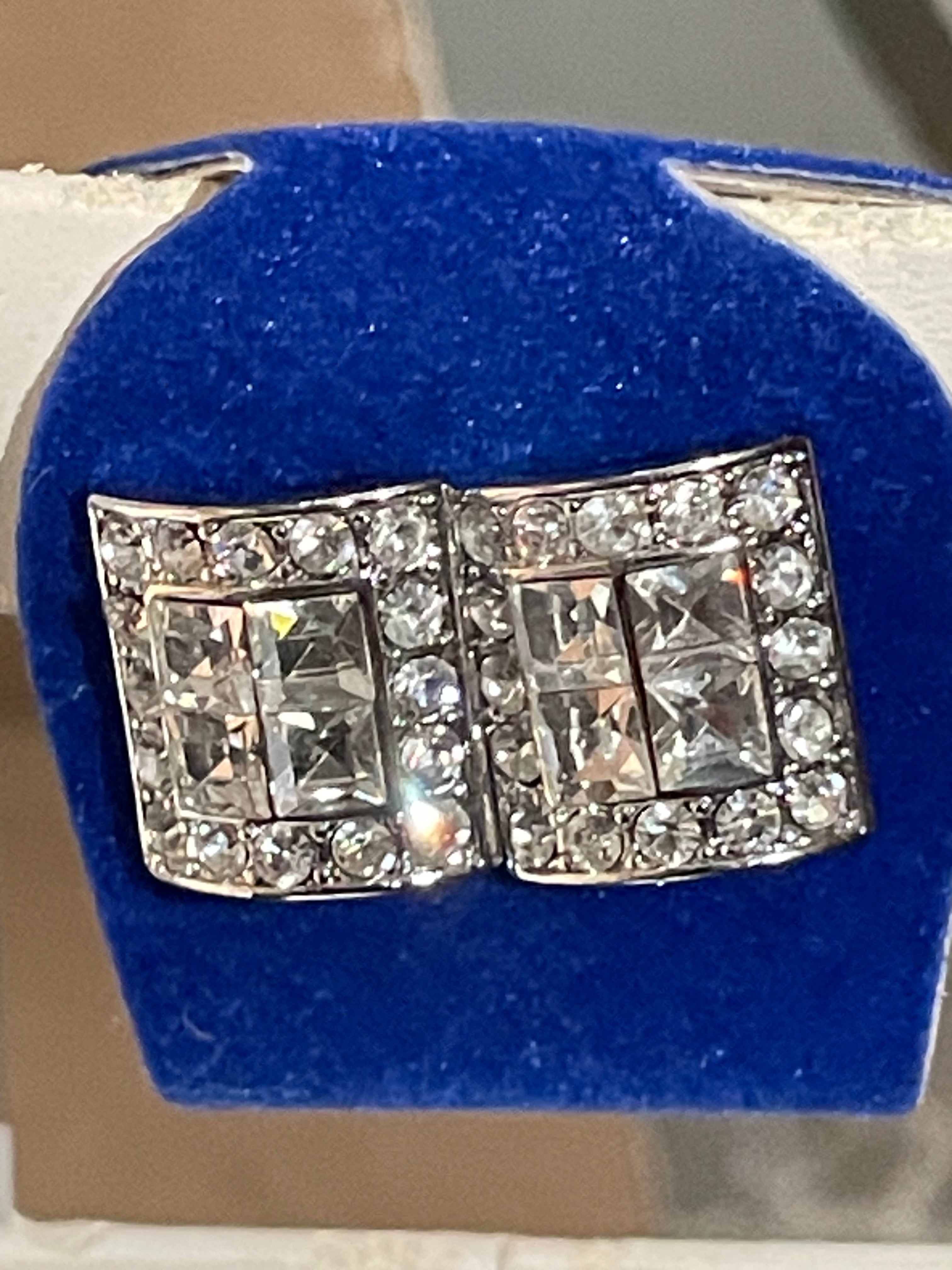 Diamond Earrings ￼