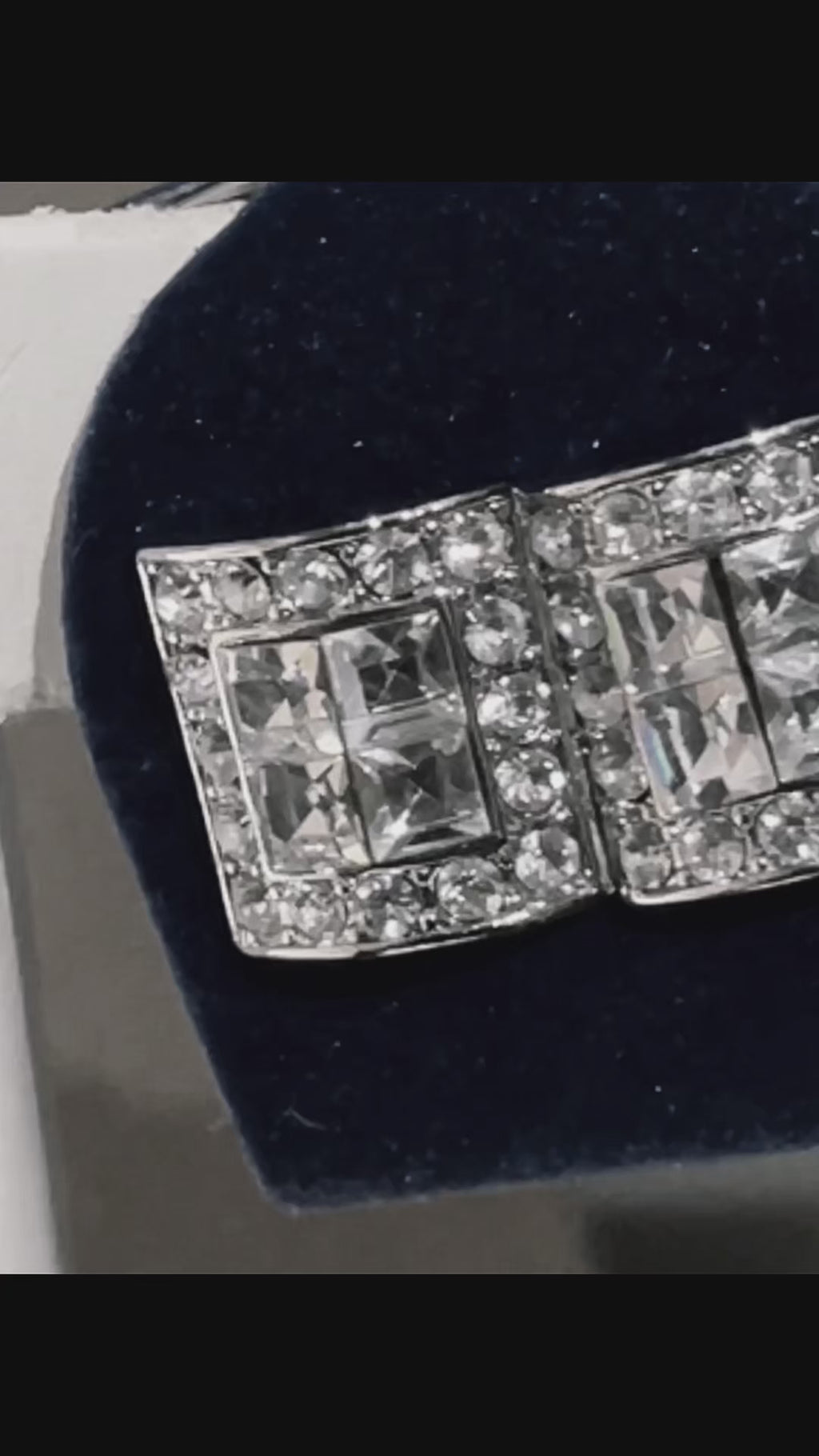Diamond Cluster’s Earrings